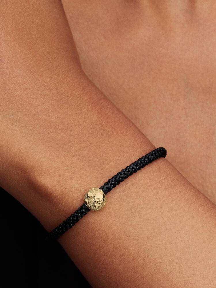 Mini Charm Pandora - Globe Texturé Doré | 764529C00