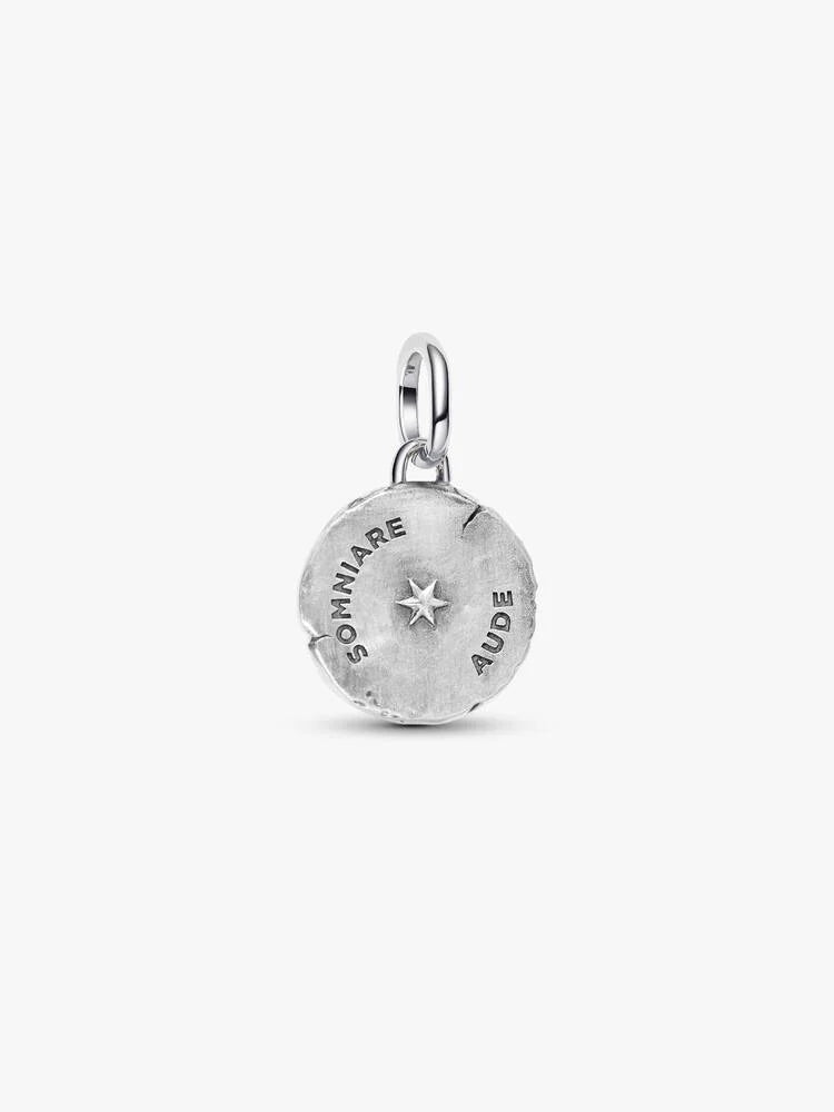 Tvåfärgad fjärilsmedaljongberlock – se 3