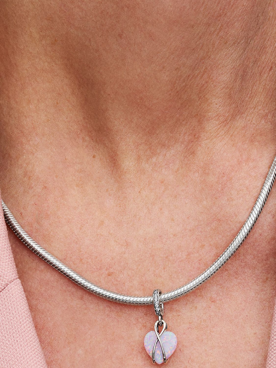 “Mum” Opalescent Heart Pendant Charm | Pandora