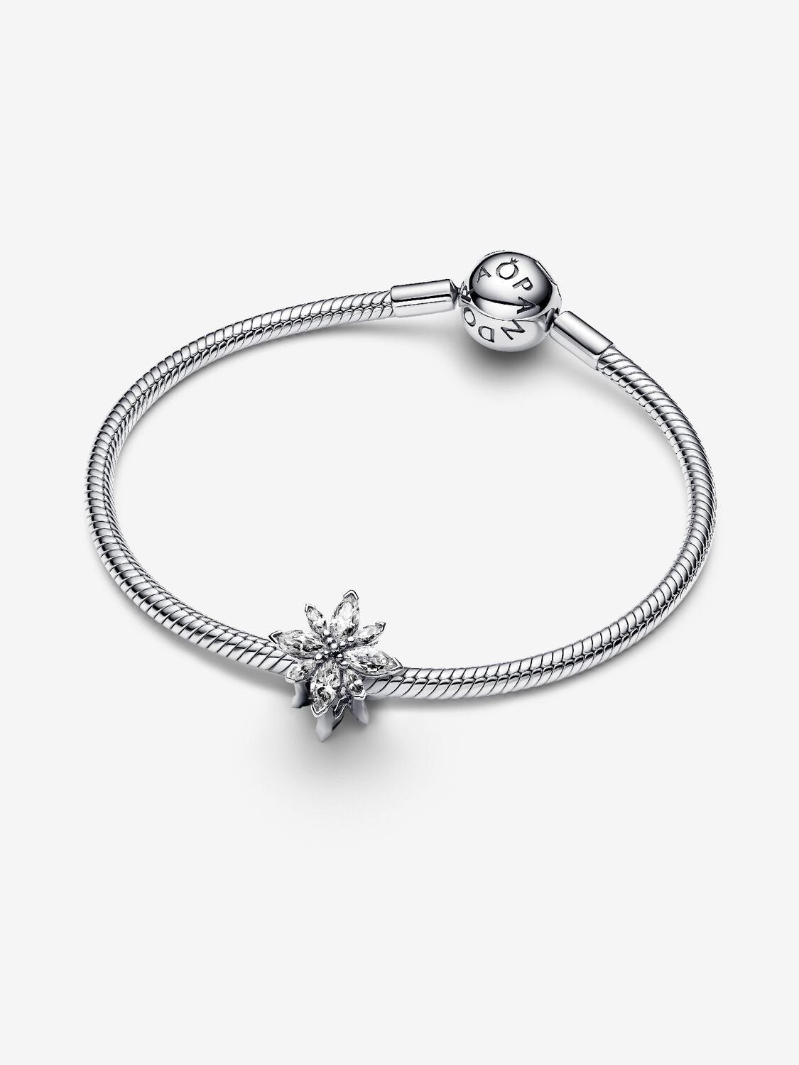 Sparkling Polar Star Charm | Pandora