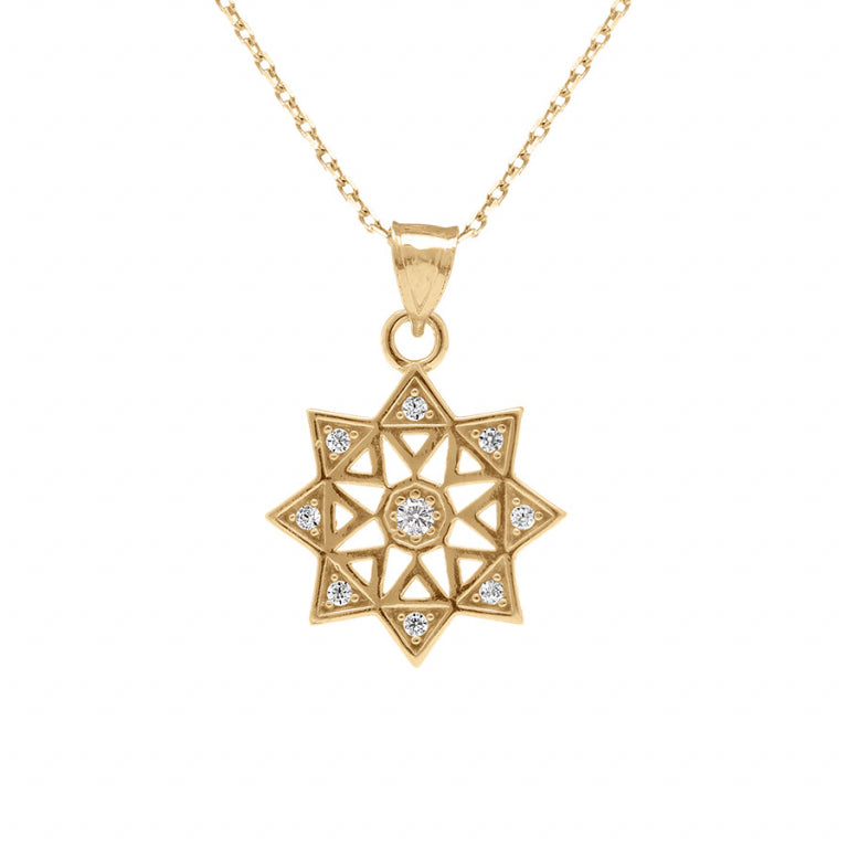 Collier mode étoile en plaqué or avec oxydes de zirconium blancs sertis