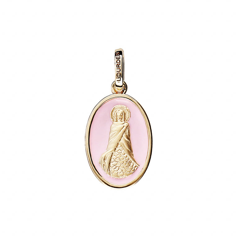 Pendentif mode Sainte Sara en plaqué or avec fond rose pâle