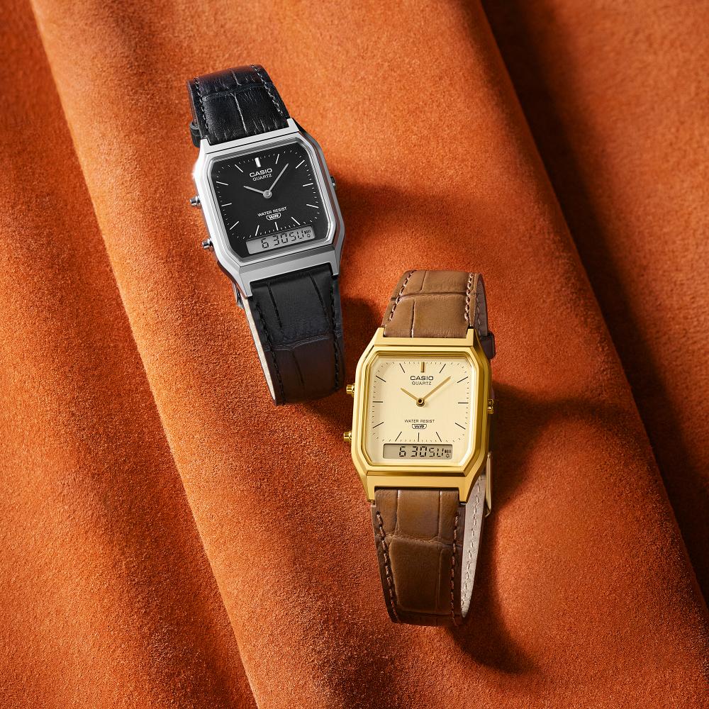 Collection Vintage - AQ-230EL-1AEF - Montre Casio – boîtier argenté anguleux, cadran à aiguilles et écran numérique, bracelet en cuir noir gaufré – vue 2