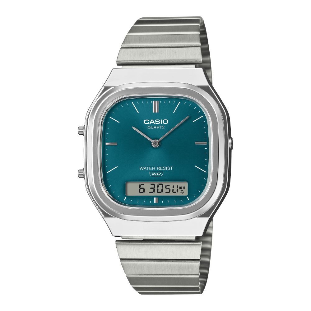 Collection Vintage - AQ-240E-3AEF - Montre Casio – boîtier argenté arrondi, cadran vert soleillé à index métalliques et écran numérique, bracelet en acier – vue de face