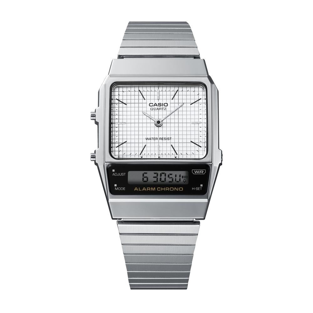 Collection Vintage - AQ-800E-7AEF - Montre Casio – boîtier angulaire argenté, cadran quadrillé avec index bâtons et écran LCD, bracelet à maillons droits en acier – vue 3