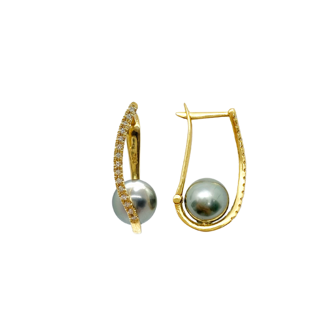 Brincos alongados de diamante e argola redonda de pérola do Taiti – ouro 18 quilates