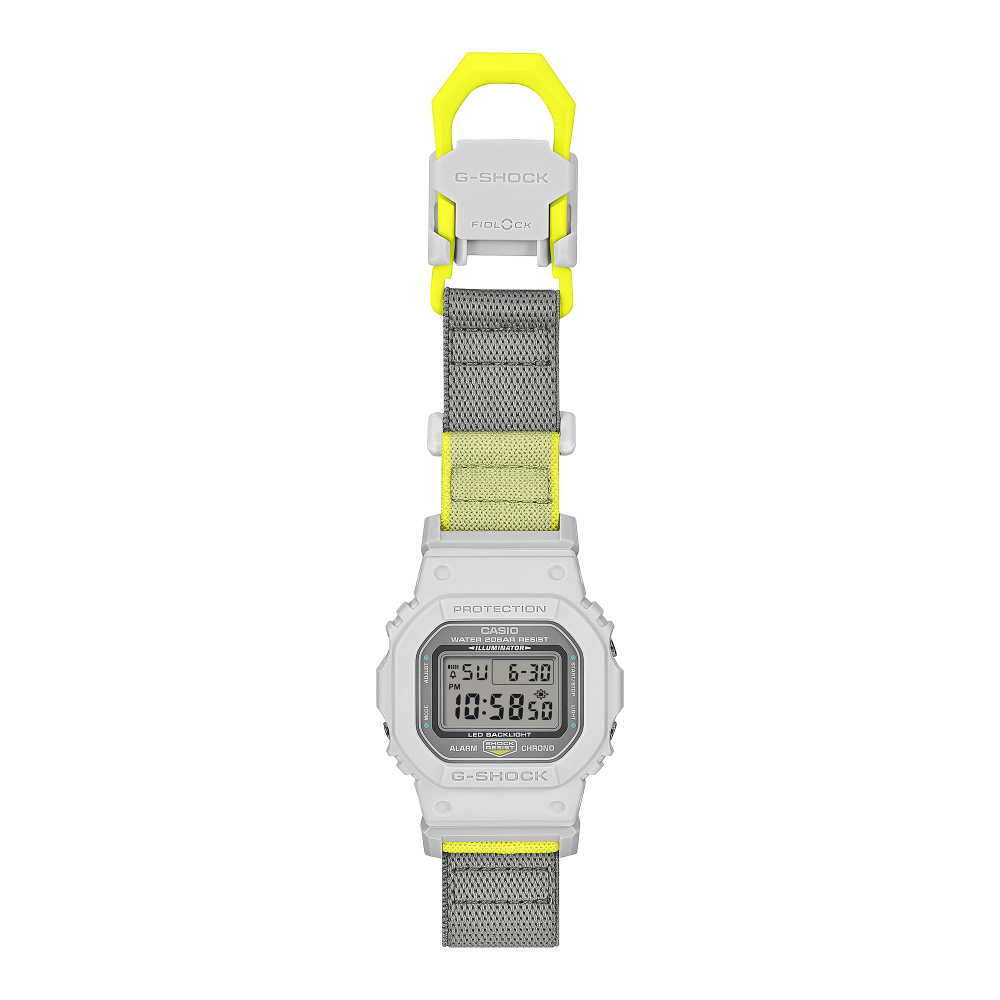 Collection G-Shock - DW-5600MNC-7A8ER - Montre Casio – boîtier en résine clair, bracelet en tissu clair à fermeture magnétique – vue 7