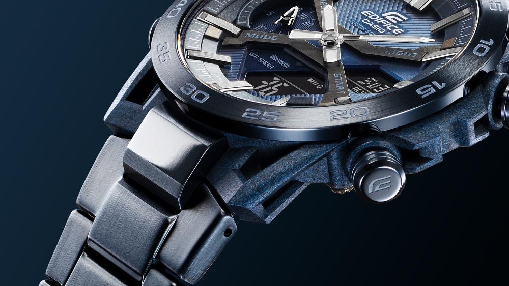 Collection Edifice - ECB-2000CB-2AEF - Montre Casio – montre analogique-numérique bleue, boîtier en carbone bleu indigo, lunette et bracelet à placage ionique bleu – vue 4