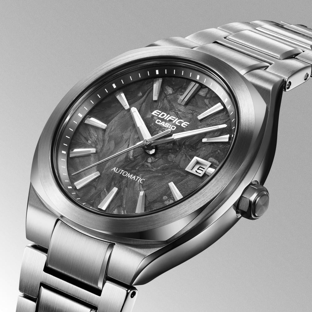 Collection Edifice - EFK-200CD-1AER - Montre Casio – boîtier en acier inoxydable argenté, cadran noir, bracelet acier massif – vue 5