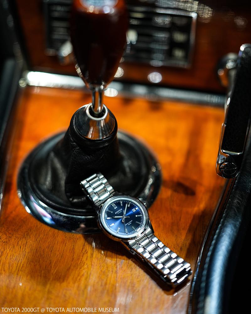 Collection Edifice - EFR-109D-2AER - Montre Casio – boîtier en acier argenté, cadran bleu, bracelet en acier inoxydable – vue 3