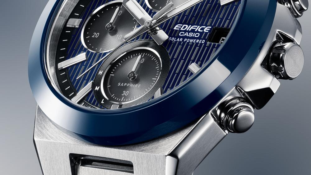 Collection Edifice - EFS-S650D-2AEF - Montre Casio – chronographe solaire à cadran bleu, lunette en céramique, boîtier et bracelet en acier argenté – vue 3