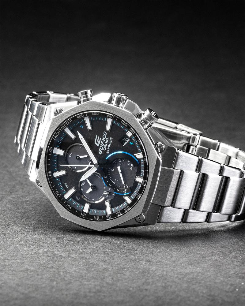 Collection Edifice - EQB-1100D-1AER - Montre Casio – boîtier ultramince en acier argenté, cadran noir à quatre compteurs, bracelet en acier – vue 5