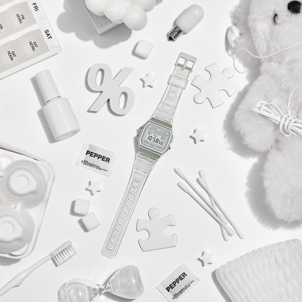 Collection Timeless - F-91WS-7EF - Montre Casio – boîtier en résine blanche, écran LCD, bracelet en résine blanc – vue 3