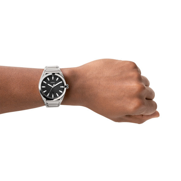 Montre homme Fossil Everett FS5821 – cadran noir bracelet acier inoxydable argenté – vue 4