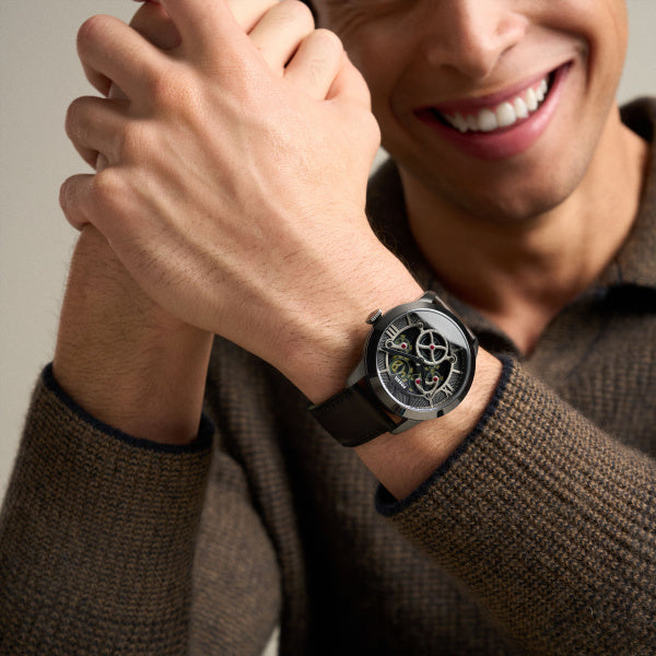 Montre connectée homme Fossil Townsman FS6191 – cadran à affichage négatif bracelet cuir marron – vue 5