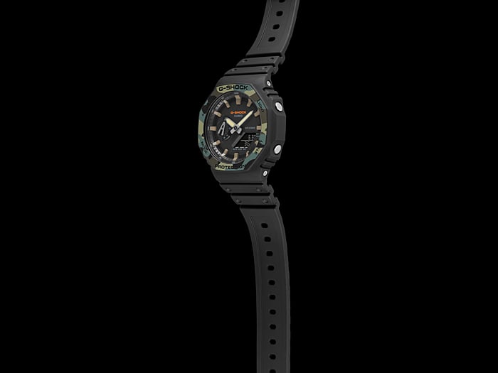 Collection G-Shock - GA-2100SU-1AER - Montre Casio – boîtier noir à lunette imprimée camouflage, bracelet en résine noire – vue 4