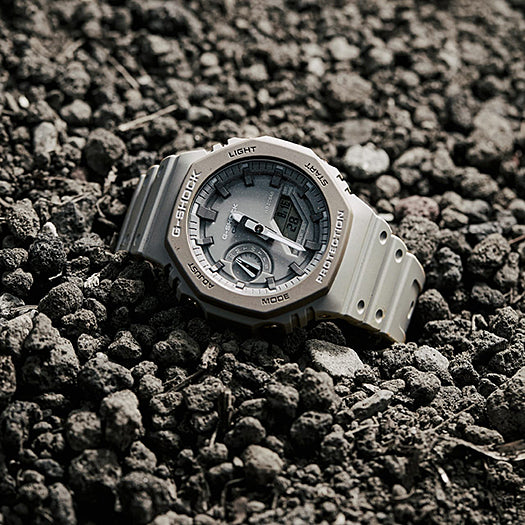 Collection G-Shock - GA-2110ET-8AER - Montre Casio – boîtier octogonal gris, bracelet en résine grise – vue 3