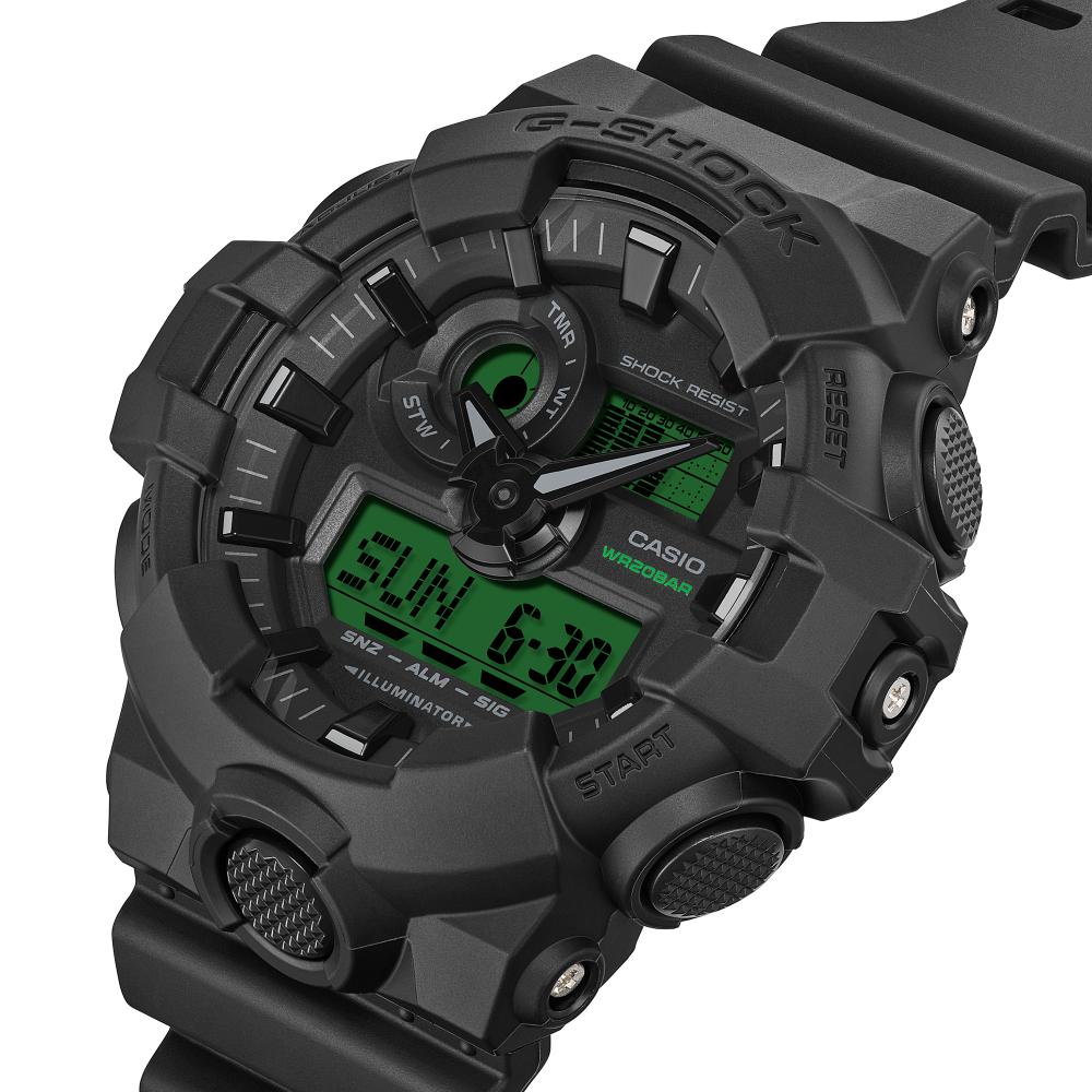 Collection G-Shock - GA-700BEG-1AER - Montre Casio – très grand boîtier en résine noir, écran à touches vert électrique, bracelet en résine noir – vue 5