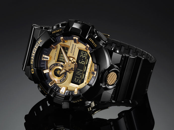 Collection G-Shock - GA-710GB-1AER - Montre Casio – grand boîtier noir brillant aux accents dorés, bracelet en résine noire – vue 3