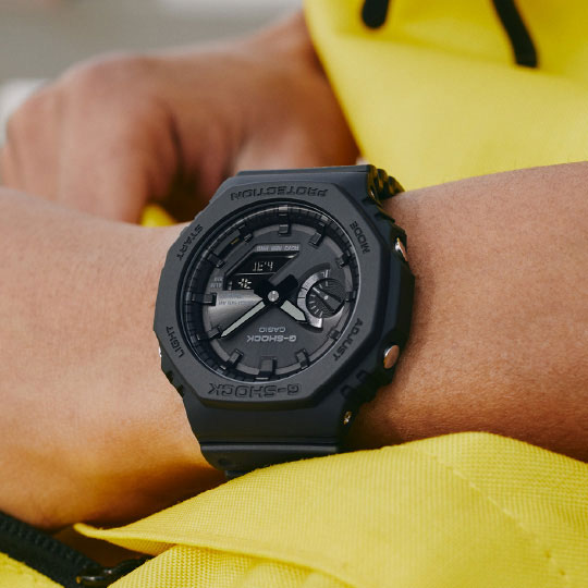 Collection G-Shock - GA-B2100-1A1ER - Montre Casio – boîtier octogonal et bracelet en résine noirs – vue 8