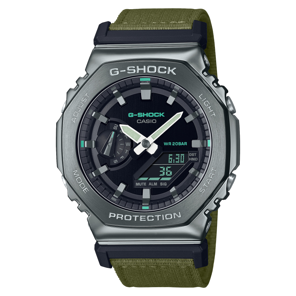 Collection G-Shock - GM-2100CB-3AER - Montre Casio – montre octogonale, lunette en acier gris, bracelet en tissu vert – vue de face