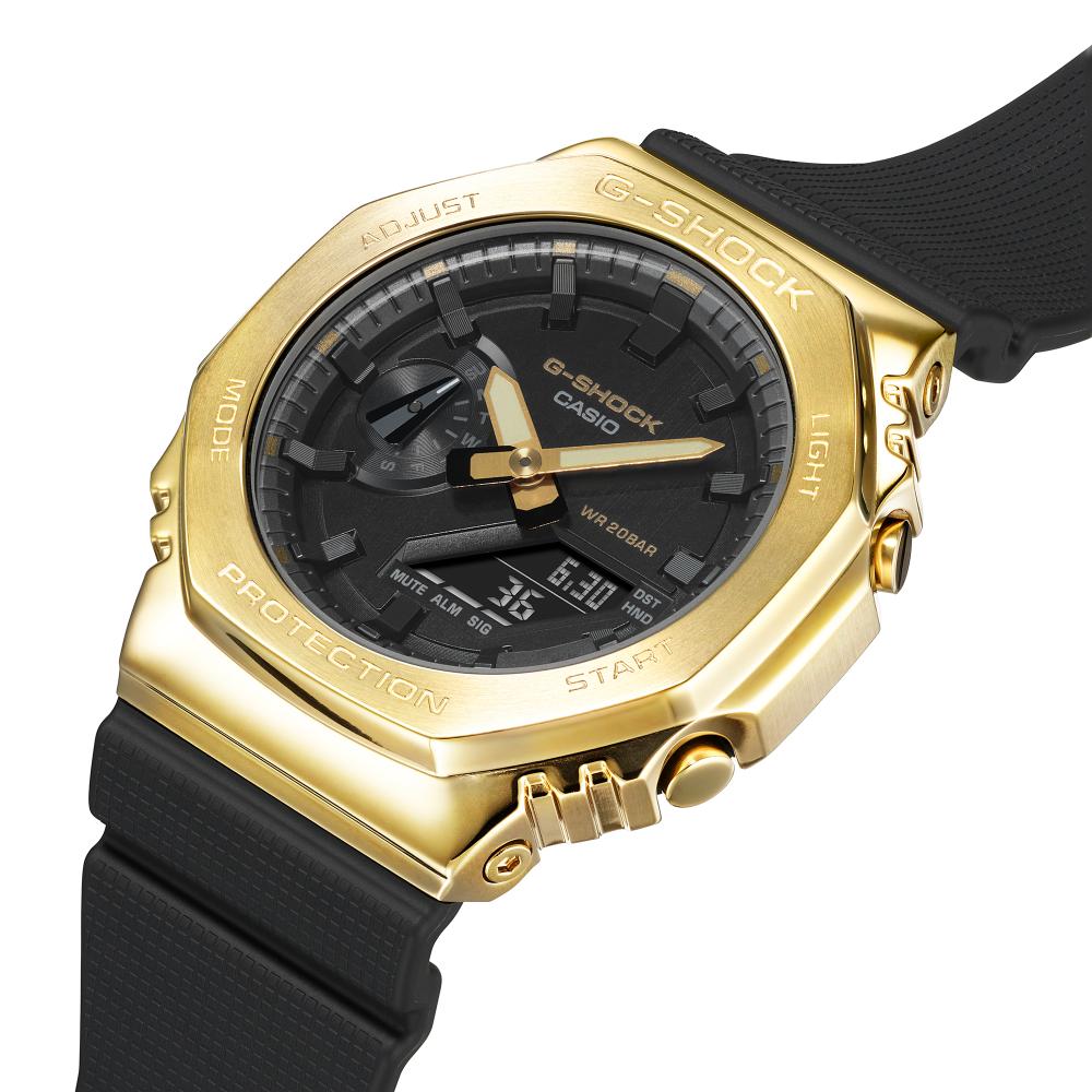 Collection G-Shock - GM-2100G-1A9ER - Montre Casio – boîtier noir à lunette métallique dorée, bracelet en résine noire – vue 7