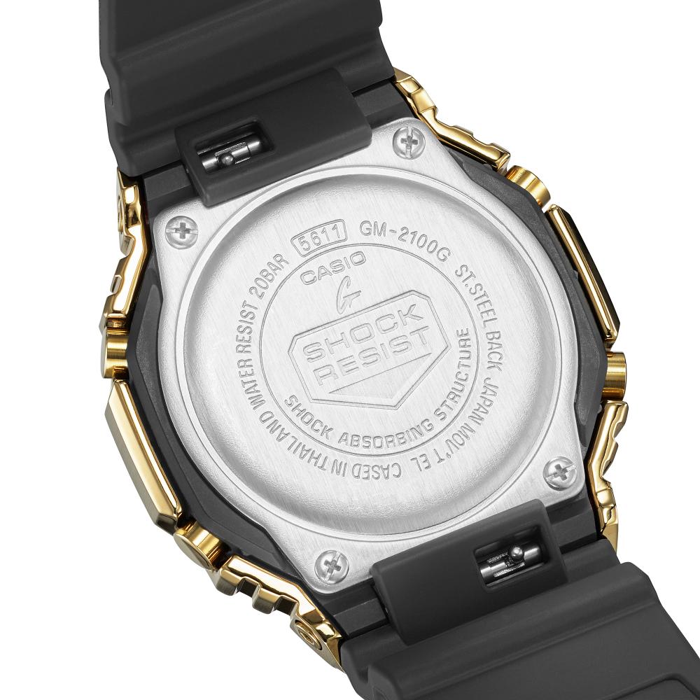 Collection G-Shock - GM-2100G-1A9ER - Montre Casio – boîtier noir à lunette métallique dorée, bracelet en résine noire – vue 8