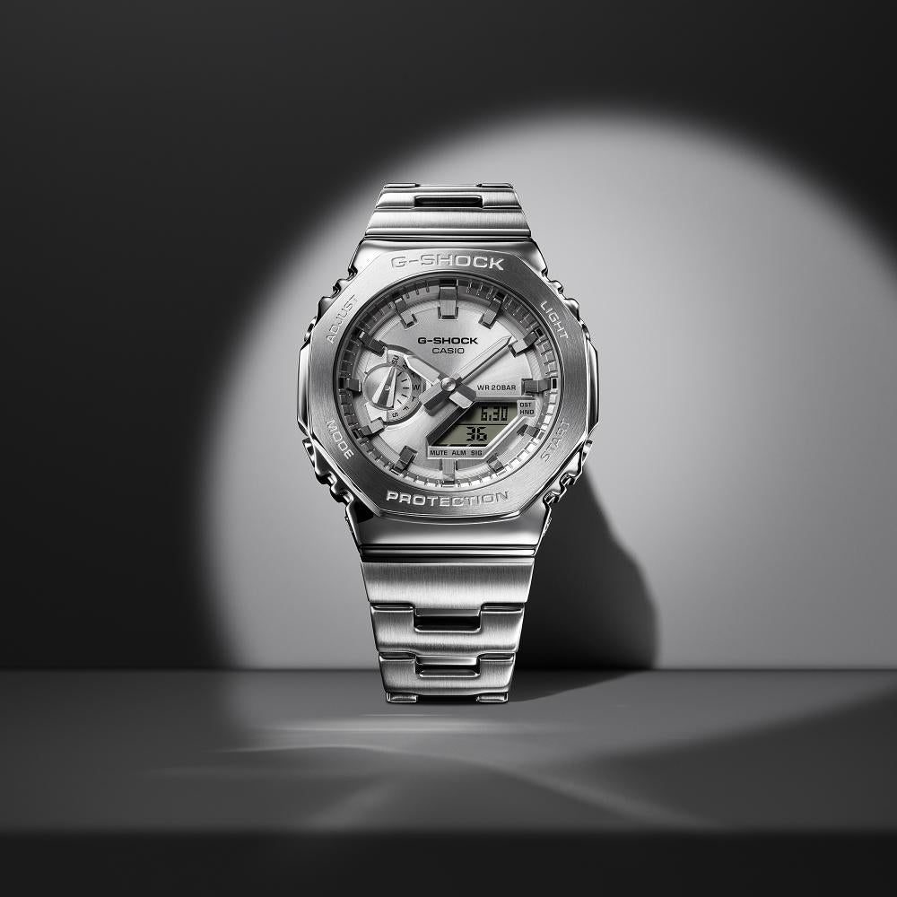 Collection G-Shock - GM-2110D-7AER - Montre Casio – lunette octogonale en acier argenté, bracelet en acier inoxydable – vue 3