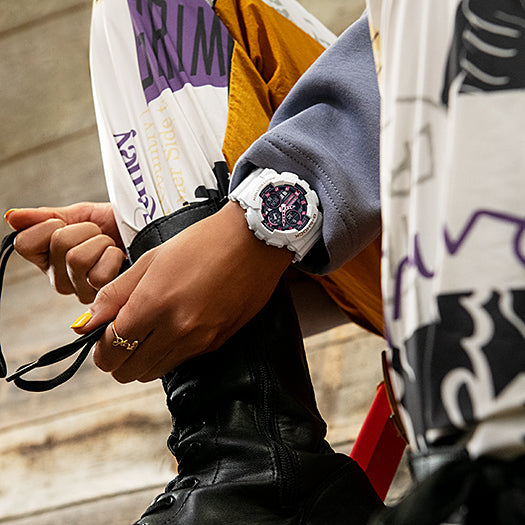 Collection G-Shock - GMA-S140M-7AER - Montre Casio – boîtier en résine blanc, cadran et index en métal, bracelet en résine blanc – vue 2