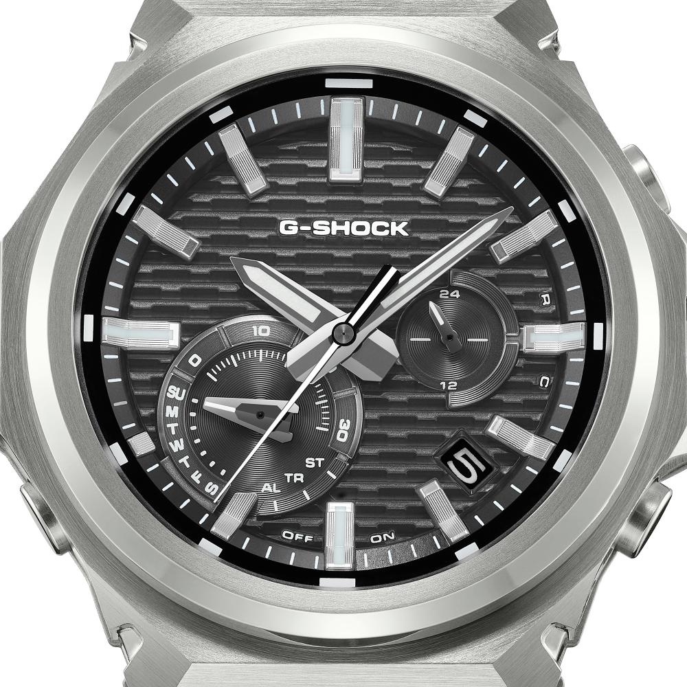 Collection G-Shock - GST-B1000-1AER - Montre Casio – boîtier en carbone bio et acier noir, bracelet en résine bio noir, couronne vissée – vue 5