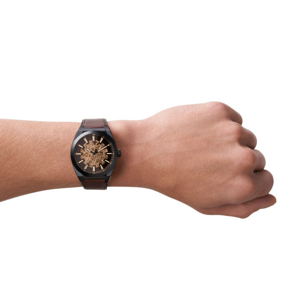Montre homme Fossil Everett ME3207 – cadran noir bracelet cuir marron – vue 5