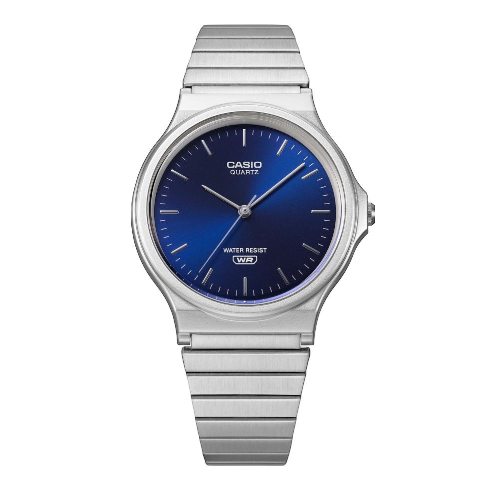 Collection Timeless - MQ-24DA-2AEF - Montre Casio – boîtier compact, cadran bleu soleillé à index en relief, bracelet en acier inoxydable – vue 3