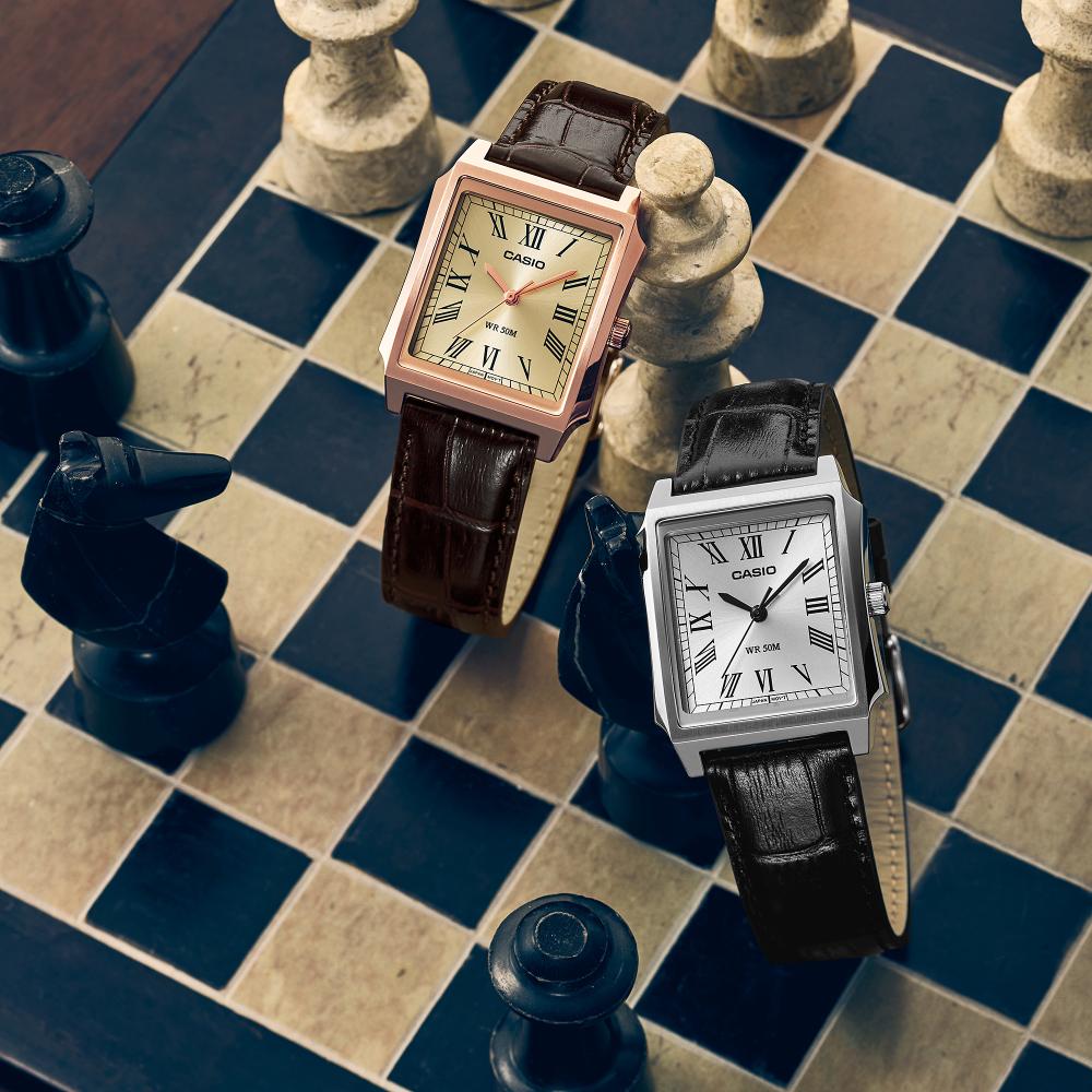 Collection Timeless - MTP-B190L-7BVER - Montre Casio – boîtier en acier argenté, verre sphérique, bracelet en cuir véritable – vue 2