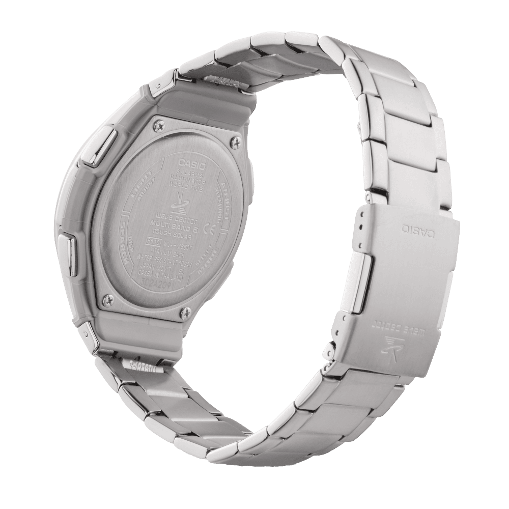 Collection Radio-pilotée - WVA-M650TD-1AER - Montre Casio – boîtier en résine noire avec lunette en titane, bracelet en titane, aiguilles et écran numérique – vue 3
