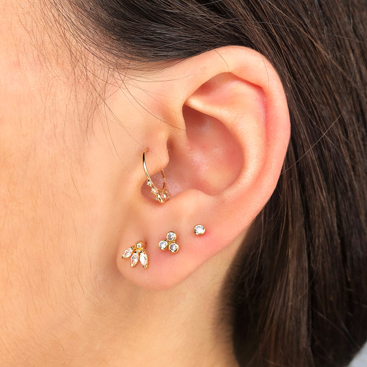 18K Piercing en Or Jaune Triangle avec Zircon 5X3.5 mm (unité)