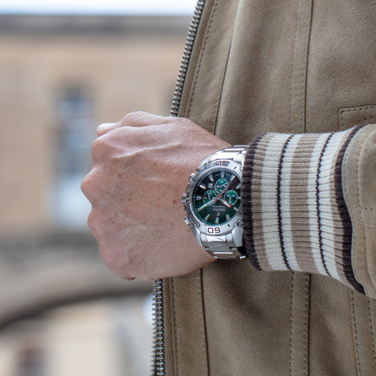 Montre homme Festina TIMELESS CHRONOGRAPH F20543/3 – cadran vert bracelet acier – portée 4