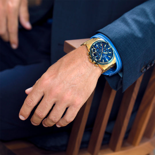 Montre homme Festina TIMELESS CHRONOGRAPH F20634/3 – cadran bleu bracelet acier – portée