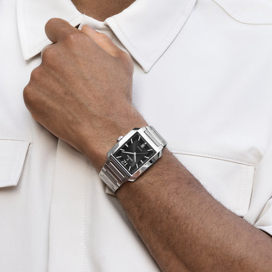 Herrklocka Festina ON THE SQUARE F20677/4 – svart urtavla stålarmband – serie