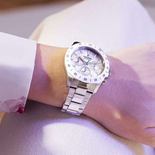 Montre mixte Festina CERAMIC F20693/1 – cadran blanc bracelet acier – portée