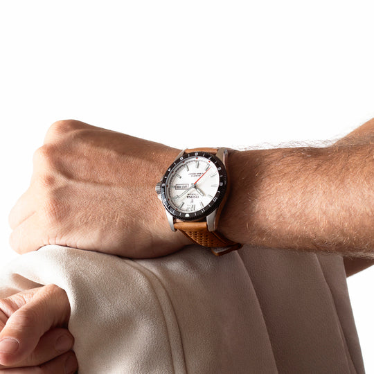 Montre homme Festina TITANIUM F20699/1 – cadran argenté bracelet cuir – portée