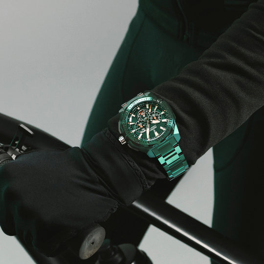 Montre homme Festina SPECIAL EDITIONS F20730/1 – cadran vert bracelet acier – portée