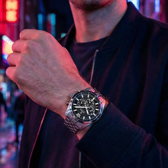 Montre homme Festina TIMELESS CHRONOGRAPH F20742/3 – cadran noir bracelet acier – portée