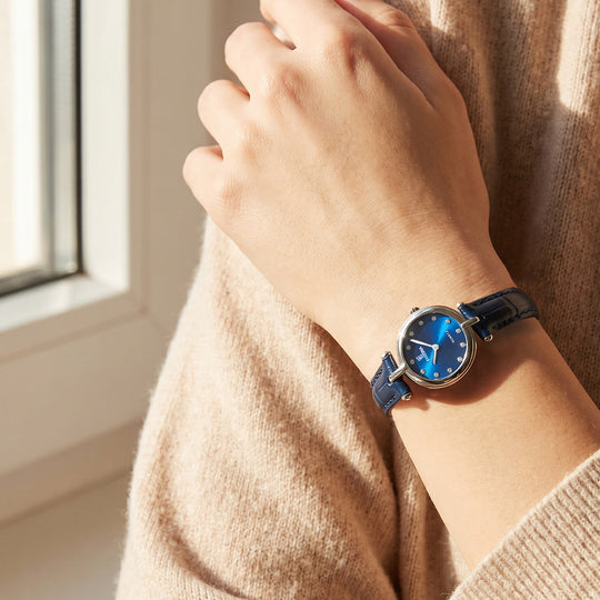 Montre femme Festina MADEMOISELLE F20787/5 – cadran bleu bracelet cuir – portée