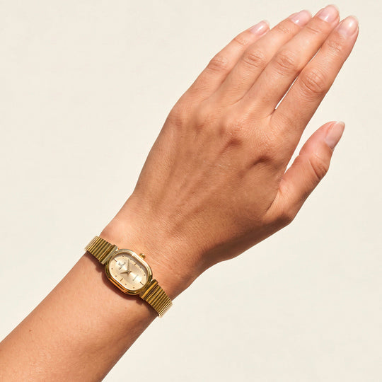 Montre femme Festina F20799/3 – cadran doré bracelet acier doré – portée
