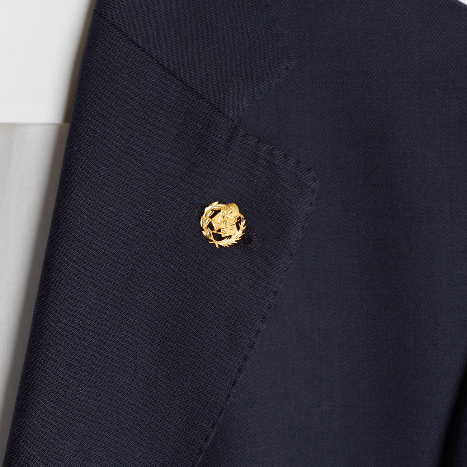 18K Yellow Gold Teaching Badge 15 X 15 mm