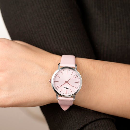 Montre femme Lotus Minimalist For Her 18738/2 – cadran rose bracelet cuir – portée