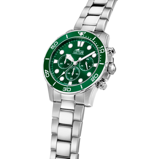Montre homme Lotus Excellent 18756/2 – cadran vert bracelet acier – vue de trois-quarts