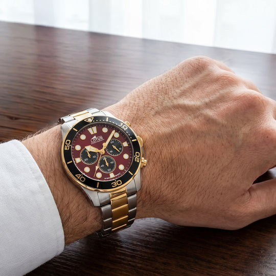 Montre homme Lotus Excellent 18757/8 – cadran violet bracelet acier – portée