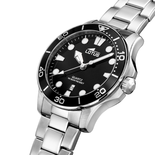 Montre homme Lotus Excellent 18759/3 – cadran noir bracelet acier – vue de trois-quarts