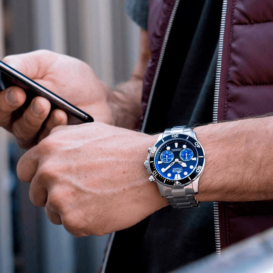 Montre connectée homme Lotus Connected 18800/3 – cadran bleu bracelet acier – portée 3